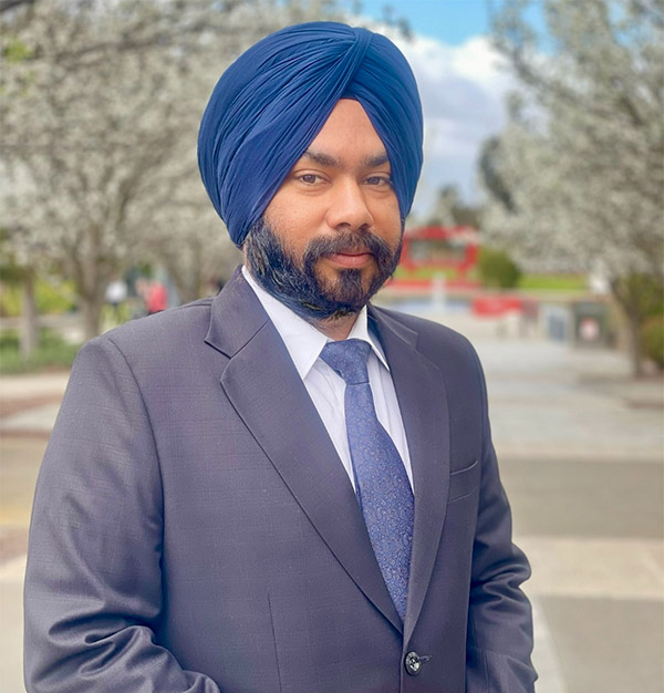 Sales Consultant Jasmeet Singh
