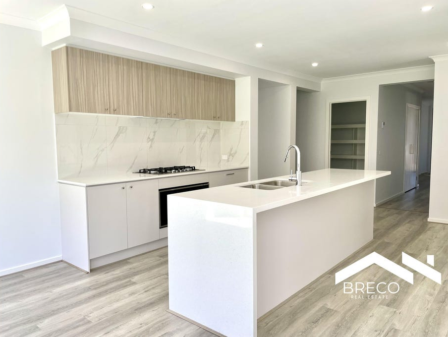 24-Prunus-Crescent-2